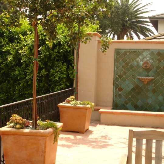 https://atmospherelandscapes.com/wp-content/uploads/2015/05/GLENDALE-FAUBIAN-50-540x540.jpg