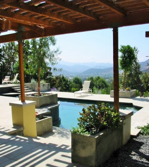 https://atmospherelandscapes.com/wp-content/uploads/2015/05/OAK-PARK-PETERSON-25-480x540.jpg