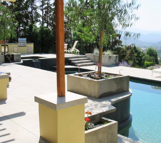 https://atmospherelandscapes.com/wp-content/uploads/2015/05/OAK-PARK-PETERSON-28-540x480.jpg