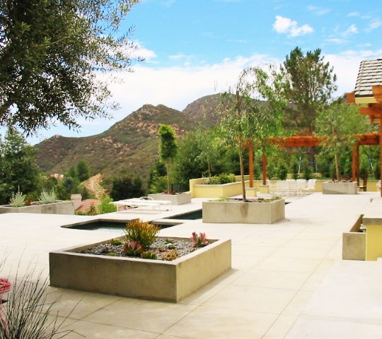 https://atmospherelandscapes.com/wp-content/uploads/2015/05/OAK-PARK-PETERSON-8-540x480.jpg