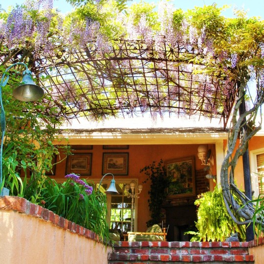 https://atmospherelandscapes.com/wp-content/uploads/2015/05/RDL-DSC00028-2-540x540.jpg