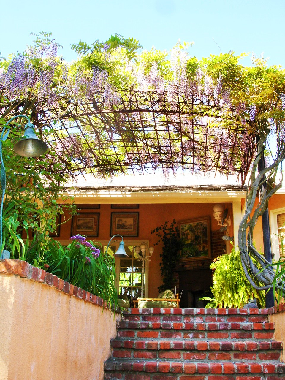 https://atmospherelandscapes.com/wp-content/uploads/2015/05/RDL-DSC00028-2.jpg