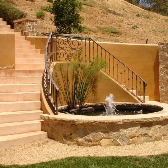 https://atmospherelandscapes.com/wp-content/uploads/2016/01/Fountain-540x540.jpg