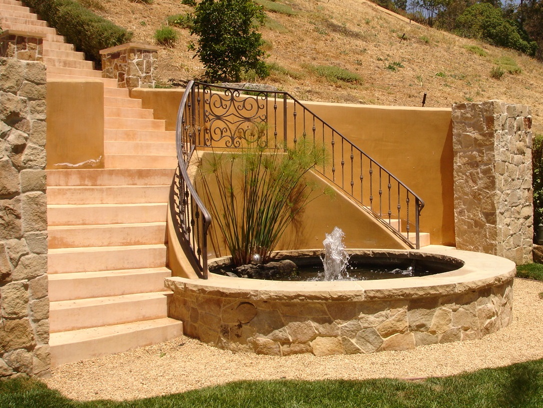 https://atmospherelandscapes.com/wp-content/uploads/2016/01/Fountain.jpg
