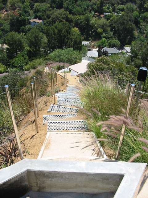 https://atmospherelandscapes.com/wp-content/uploads/2016/01/Laurel-Canyon-DaughAft-17.jpg
