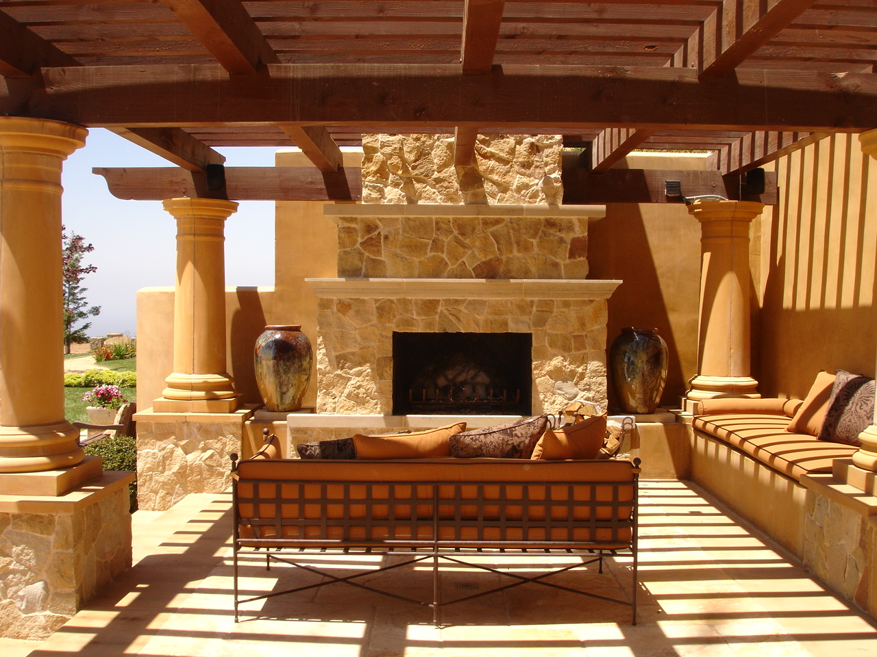 https://atmospherelandscapes.com/wp-content/uploads/2016/01/Outdoor-Fireplace.jpg