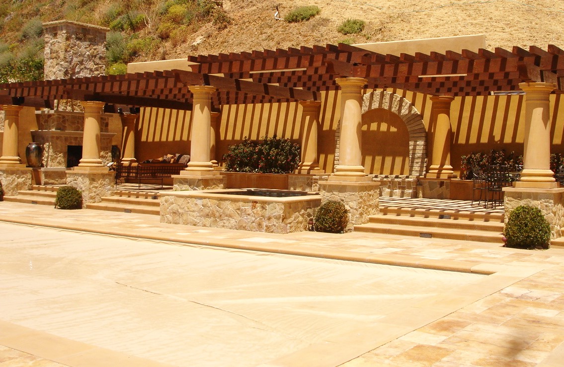 https://atmospherelandscapes.com/wp-content/uploads/2016/01/Pool-Deck-and-Spa-2.jpg