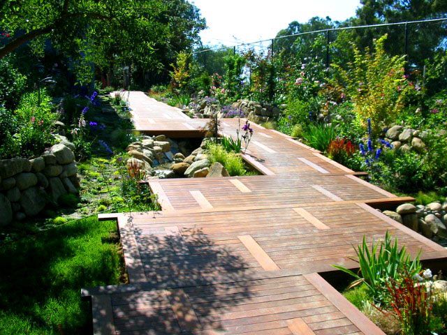 https://atmospherelandscapes.com/wp-content/uploads/2016/02/Point-Dume-9.jpg